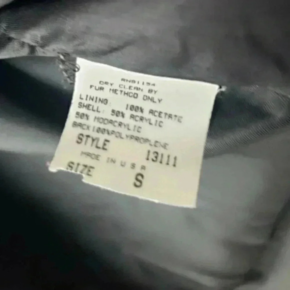 Womens Donna Salyers Fabulous fur coat size small. Fits like a med to large. - Picture 3 of 4